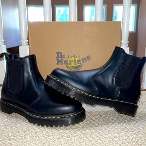 Dr. Martens 2976 BEX Black